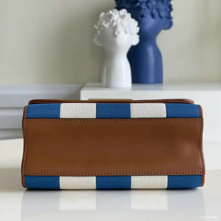 Fashion Reps LV 2109YA0126 Bag 0501